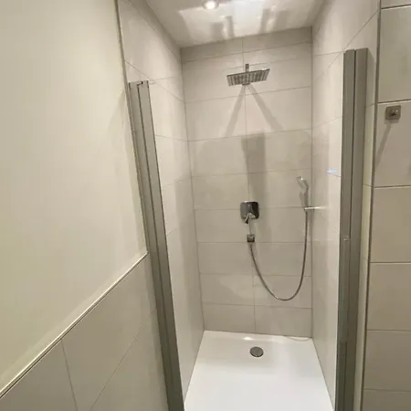 Appartement Haus Sonnenblume - 2 Wohnungen Mit Top Ausstattung - Nur 10 Min Bis Koblenz - Kostenlose Pkw Und Transporter Parkplaetze