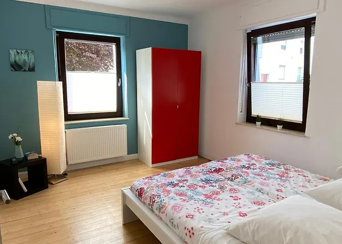 Grosse Ferienwohnung Mit Parkplaetzen Und Top Ausstattung - Nur 15 Min Bis Koblenz Apartament *