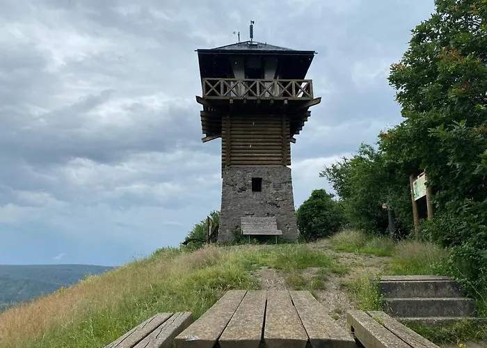 Grosse Ferienwohnung Mit Parkplaetzen Und Top Ausstattung - Nur 15 Min Bis Koblenz *
